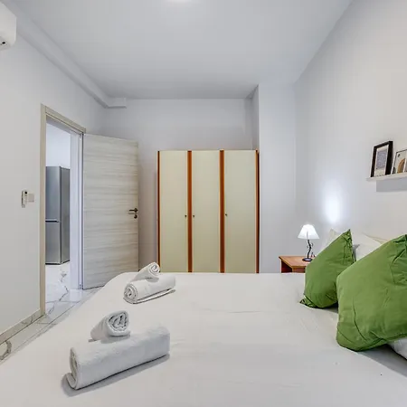 شقة Lovely 2br In St Pauls Bay Near Promenade By 360 Estates *