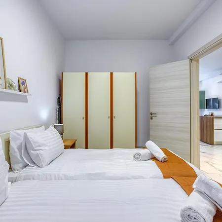 Lovely 2br In St Pauls Bay Near Promenade By 360 Estates شقة *