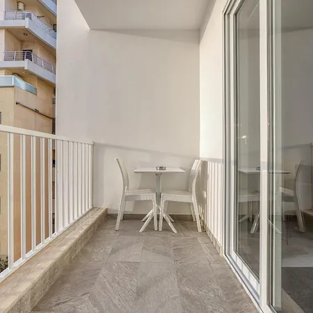 Lovely 2br In St Pauls Bay Near Promenade By 360 Estates * خليج سانت بول