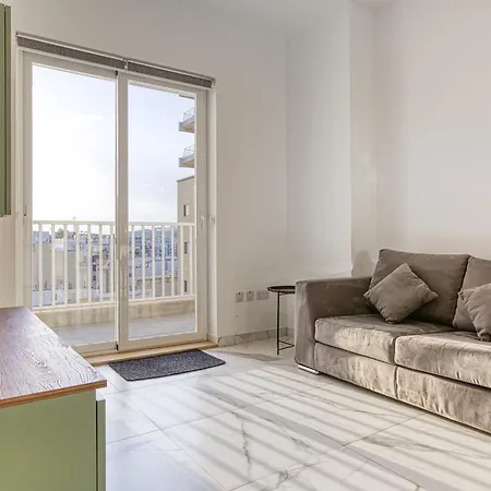 شقة Lovely 2br In St Pauls Bay Near Promenade By 360 Estates