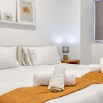 Lovely 2br In St Pauls Bay Near Promenade By 360 Estates *
