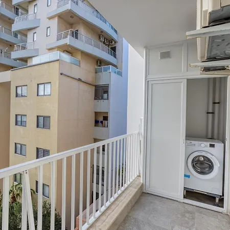 Lovely 2br In St Pauls Bay Near Promenade By 360 Estates *