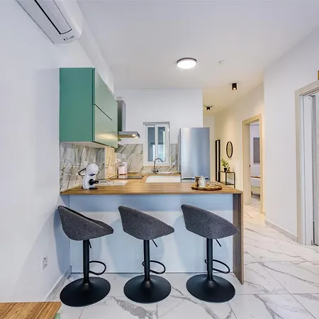 Lovely 2br In St Pauls Bay Near Promenade By 360 Estates Apartmán