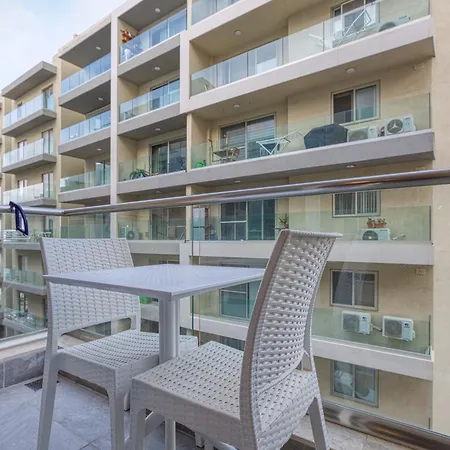 Lovely 2br In St Pauls Bay Near Promenade By 360 Estates *