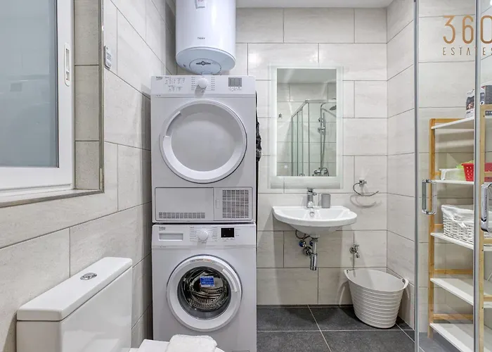 Lovely 2br In St Pauls Bay Near Promenade By 360 Estates *