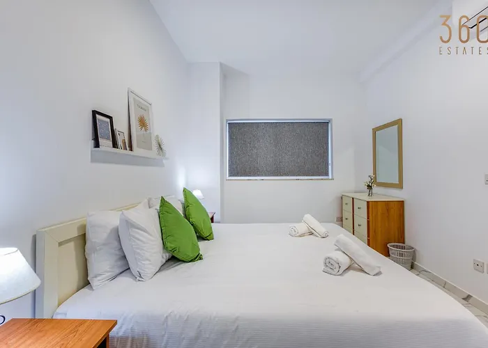 דירה Lovely 2br In St Pauls Bay Near Promenade By 360 Estates *