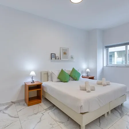 Lovely 2br In St Pauls Bay Near Promenade By 360 Estates