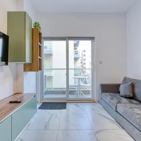 Lovely 2br In St Pauls Bay Near Promenade By 360 Estates Appartement